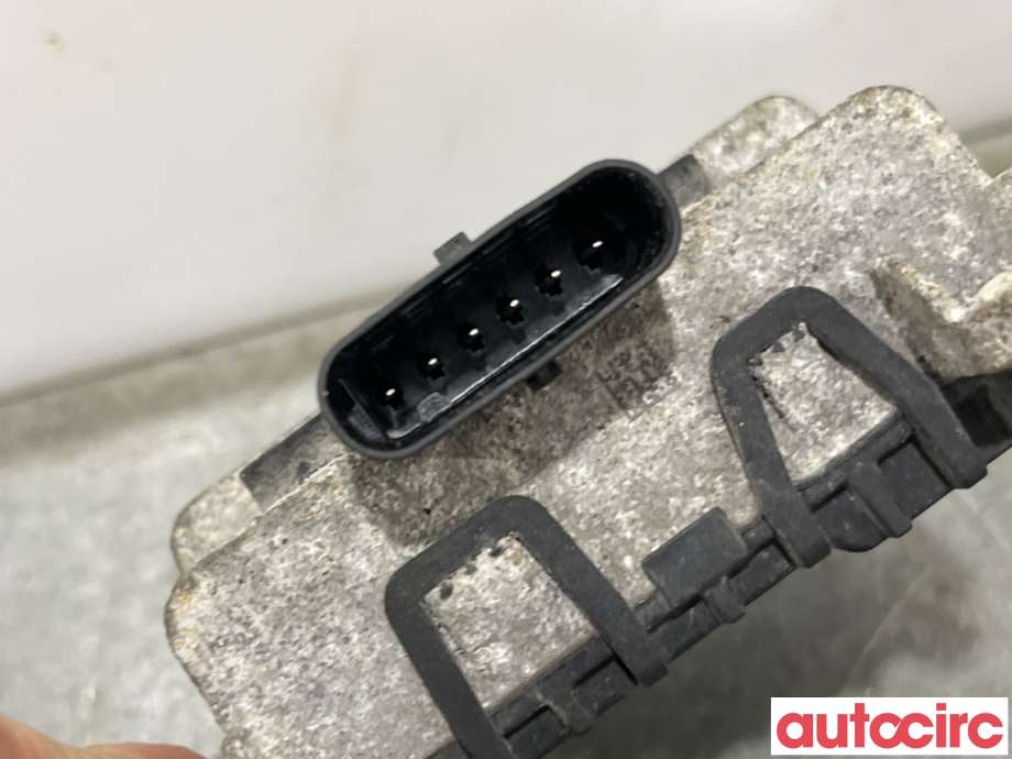 Sensor radar til Peugeot 208 2019-->> (Type II)  (PEUGEOT|1662442080||9839967780)