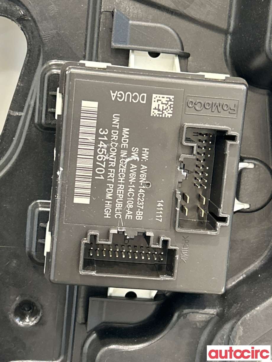 Ruteheis til Volvo V40 2012-2019 (VOLVO|31301556|31276216)