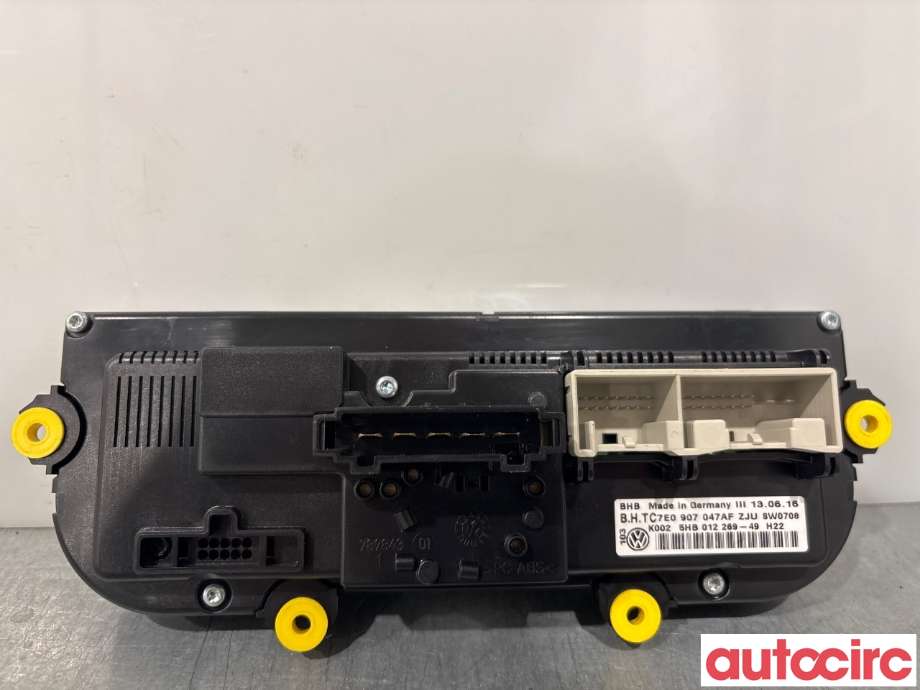 Varmeapparat betjening til VW Transporter / Caravelle 2015-2019 (T6) (T6) (VOLKSWAGEN|7E0907047AF|)