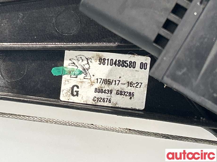 Ruteheis venstre bak til Peugeot 3008 2016-->> (Type II)  (PEUGEOT|9810488580)