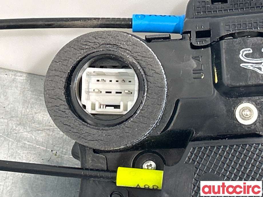 Låsekasse venstre bak til Toyota Auris 2015-2019 (Type II, Fase 2)  (TOYOTA|6906005051|)