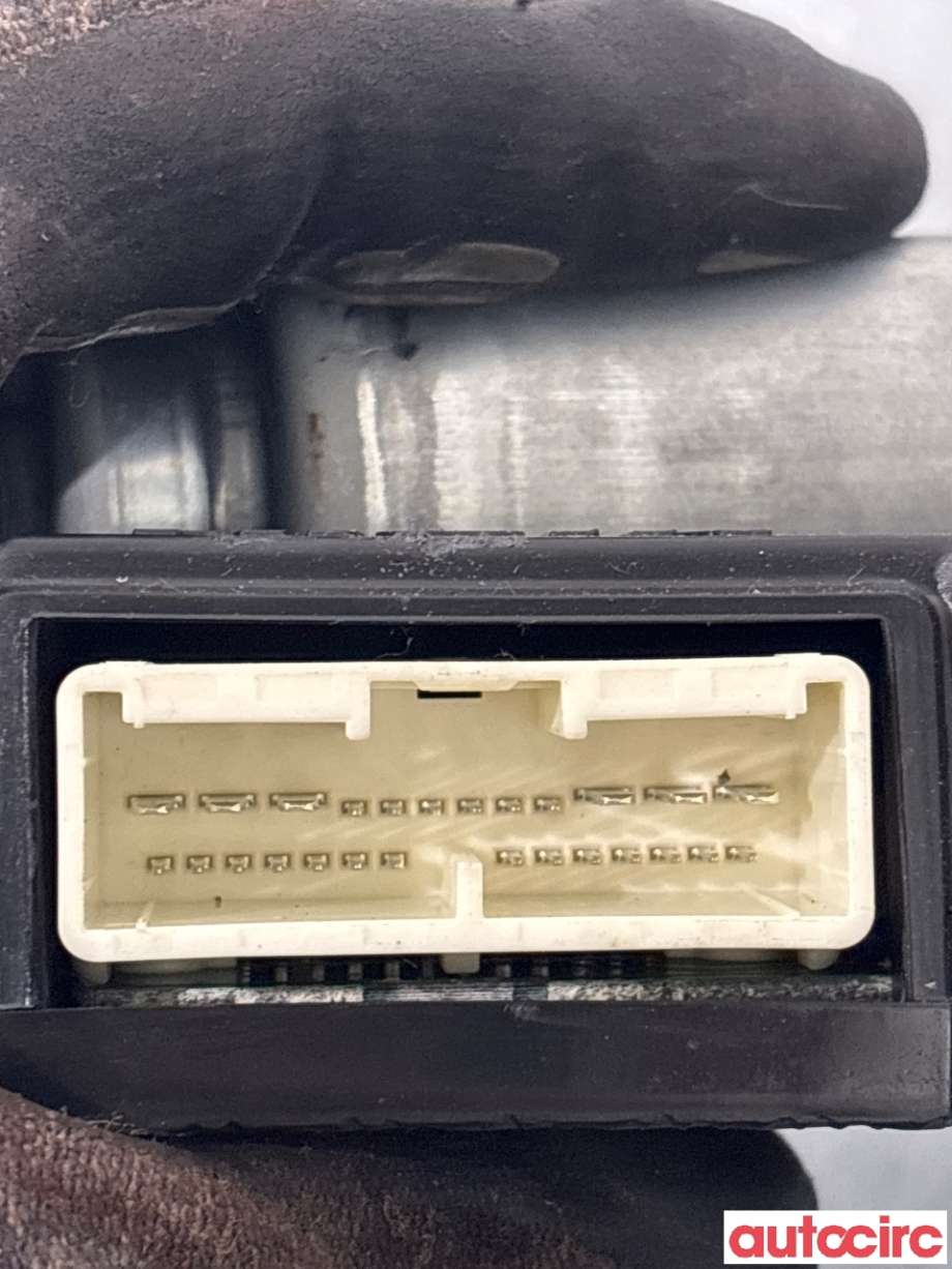 Baklukeåpner motor til Mitsubishi Outlander 2012-2015 (Type III, Fase 1)  (MITSUBISHI|5813A097|427110-10510|)