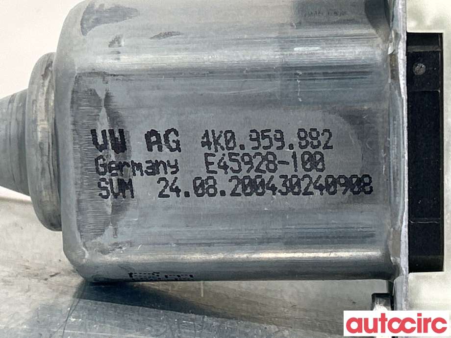 Ruteheis venstre bak til VW ID.4 2020-->>  (VOLKSWAGEN|4K0959882|E45928-100)