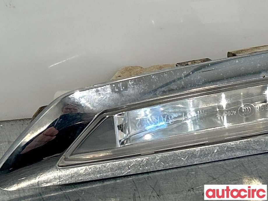 Blinklykt side høyre til BMW 5-Serie 2010-2017 (F10/F11) (F10/F11) (BMW|63137154167|715416807)