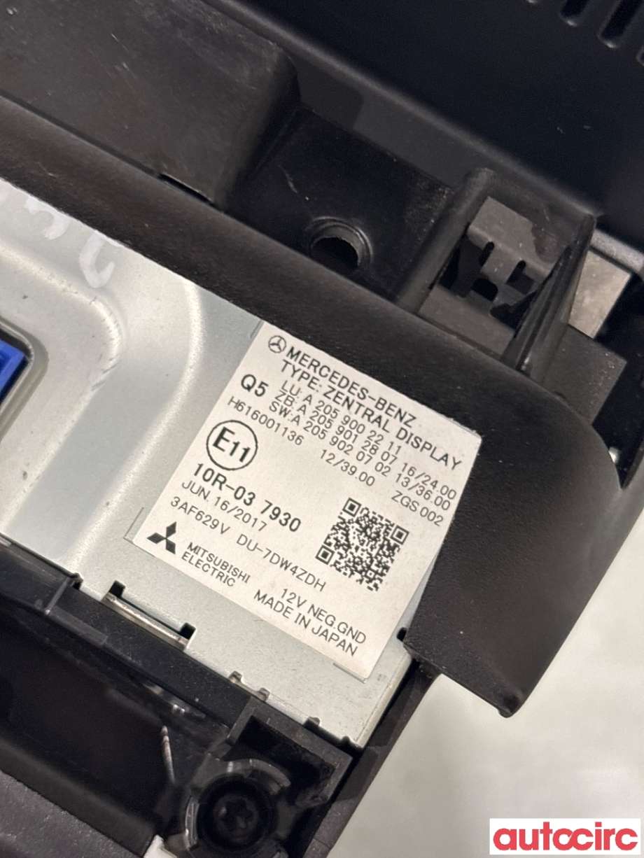 Instrument kjørecomputer til Mercedes Vito 2014-->> (W447) (W447) (MERCEDES|A2059002211|)