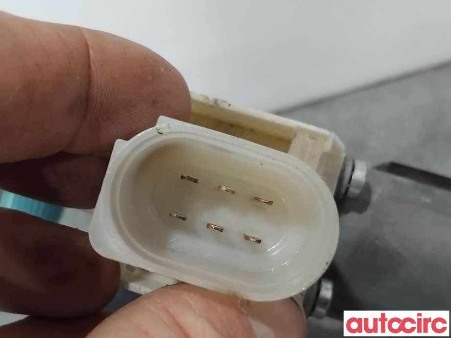 Ruteheis høyre bak til BMW 5-Serie 2010-2017 (F10/F11) (F10/F11) (BMW|51337271564|914547-102|7248172)