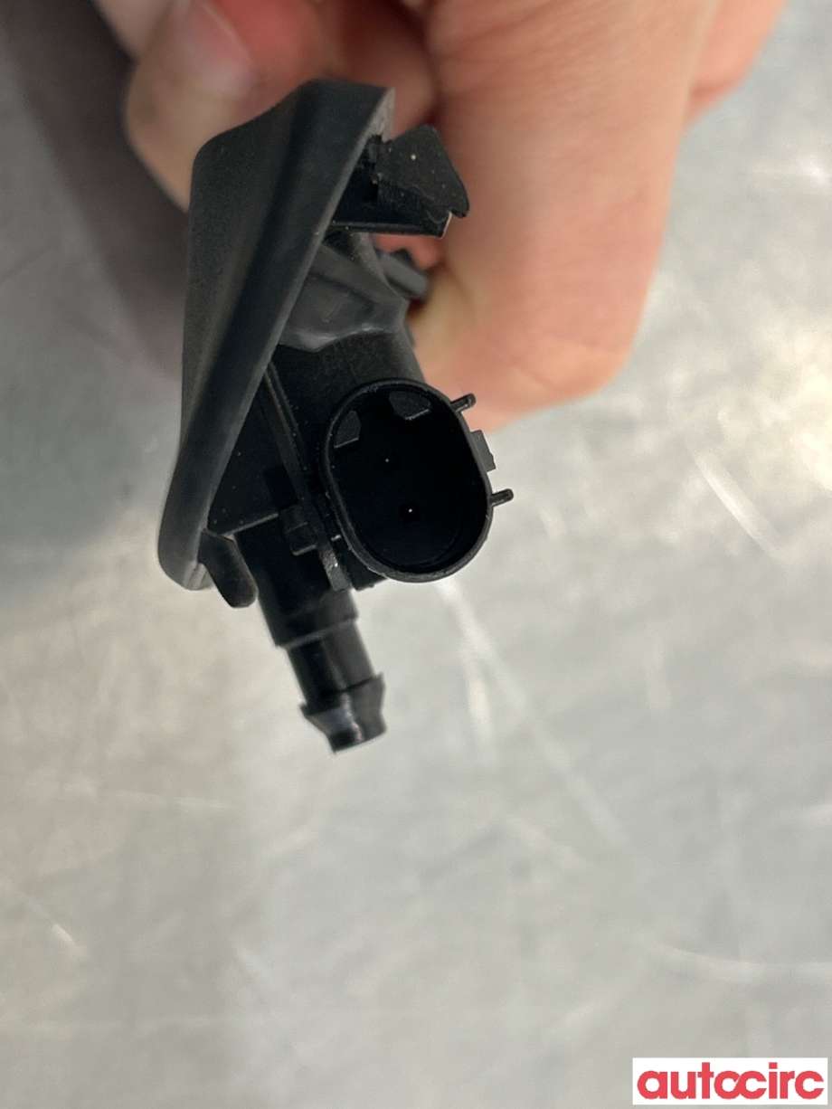 Lyktespylerdyse til Audi A3 2016-2020 (Type III, Fase 2)  (AUDI|8V3955988A|)