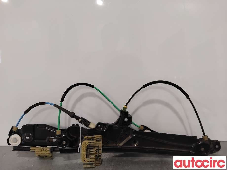 Ruteheis til BMW 5-Serie 2010-2017 (F10/F11) (F10/F11) (BMW|51337182132||7182132)