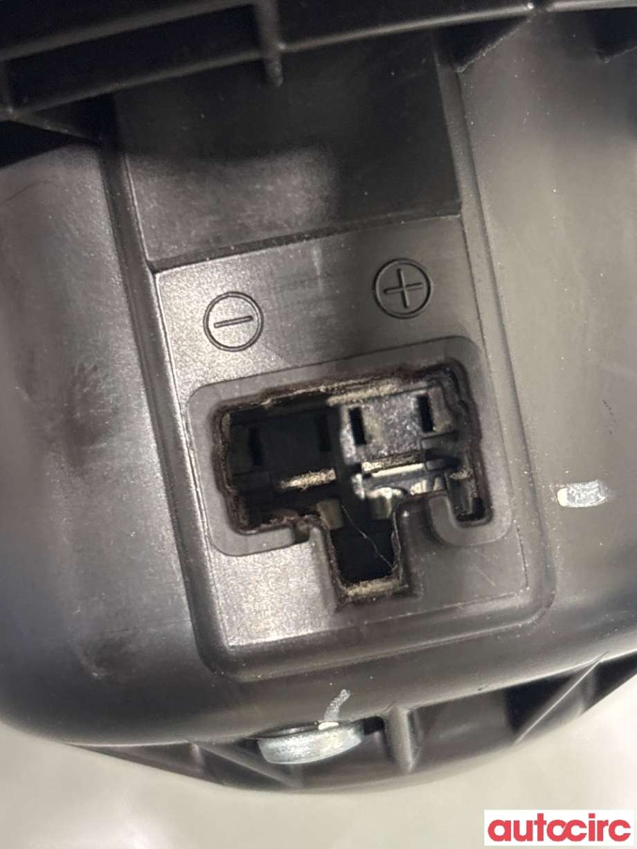 Varmeapparat motor til Mitsubishi Outlander 2015-->> (Type III, Fase 2)  (MITSUBISHI|7802A277|CSA431D233C)