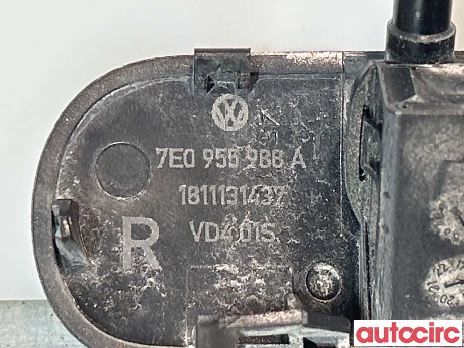 Lyktespylerdyse til VW Transporter / Caravelle 2019-->> (T6.1) (T6.1) (VOLKSWAGEN|7E0955988A|)