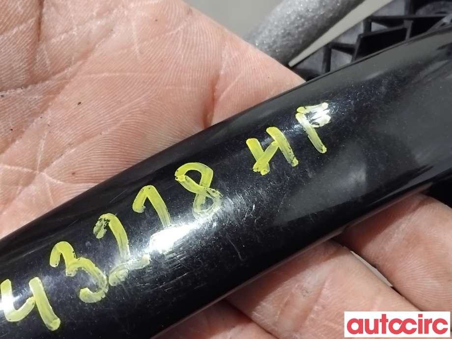 Dørhåndtak utv høyre foran til Škoda Fabia 2010-2014 (Type II, Fase 2) (SKODA|5N0837205M||5N0839885H)