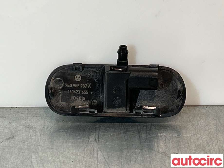 Lyktespylerdyse til VW Transporter / Caravelle 2015-2019 (T6) (T6) (VOLKSWAGEN|7E0955987A|)