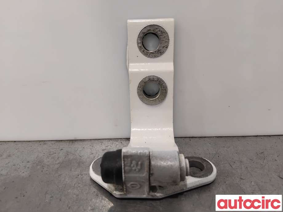 Hengsler til Nissan Qashqai, 2021-->> (Type III)  (NISSAN|824206UA0A)