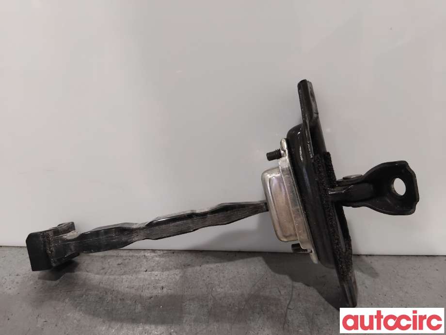 Dørstopper til Nissan Qashqai, 2021-->> (Type III)  (NISSAN|824306UA0A)