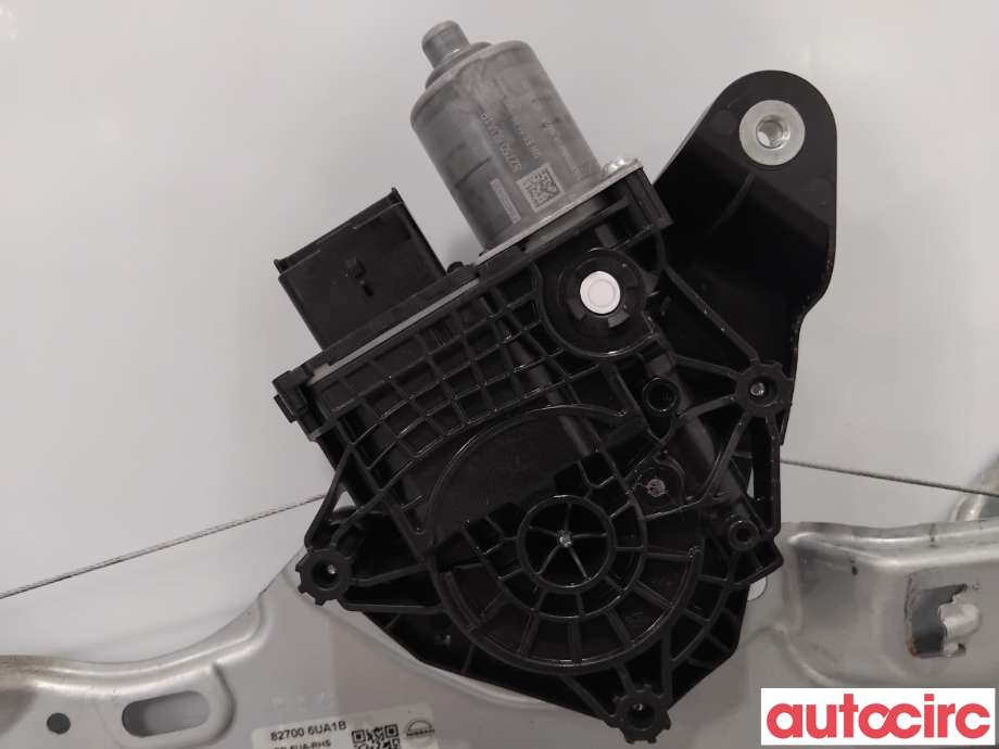 Ruteheis til Nissan Qashqai 2021-->> (Type III)  (NISSAN|827006UA1B|E42944-105)