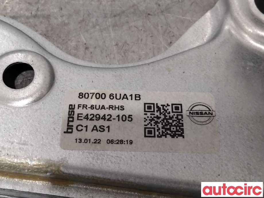 Ruteheis høyre foran til Nissan Qashqai 2021-->> (Type III) (NISSAN|807006UA1B|E42942-105|807006UA1C)