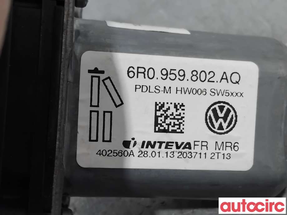 Ruteheis høyre foran til Škoda Fabia 2010-2014 (Type II, Fase 2)  (SKODA|6R0959802P|402560A|6R0959802DD)