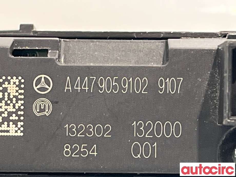 Bryter diverse til Mercedes Vito 2014-->> (W447) (W447) (MERCEDES|A4479059102)