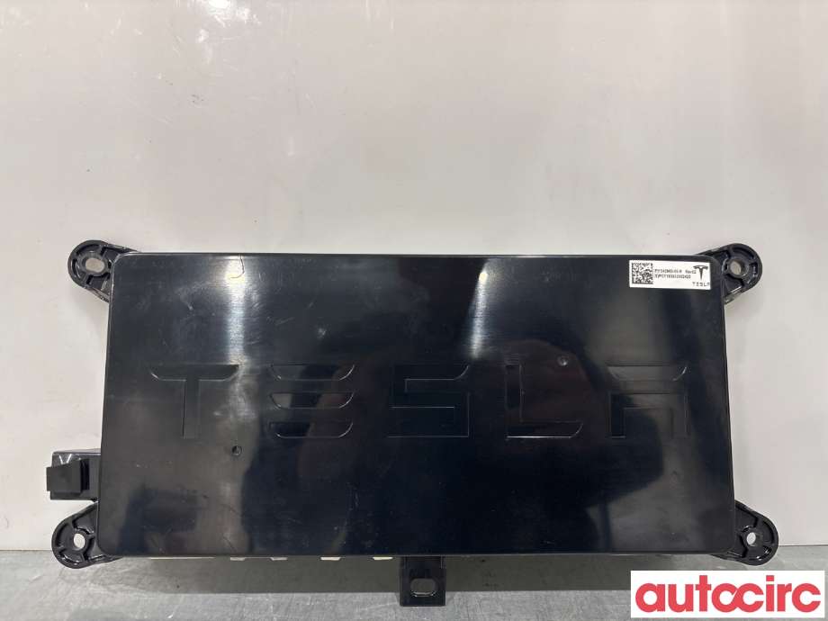 Styreenhet comfort (BCM) til Tesla Model X, 2016-->>  (TESLA|1043900-00-E)