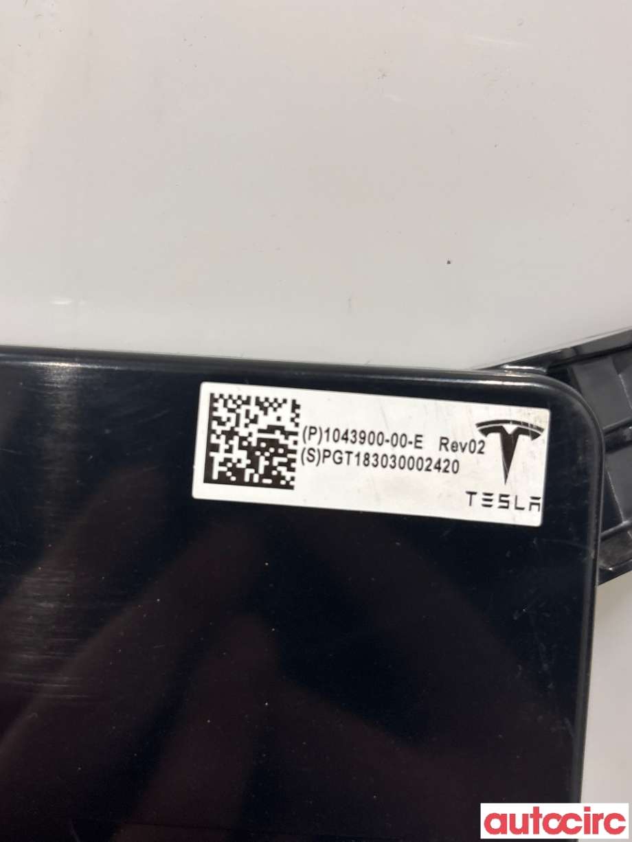 Styreenhet comfort (BCM) til Tesla Model X 2016-->>  (TESLA|1043900-00-E)