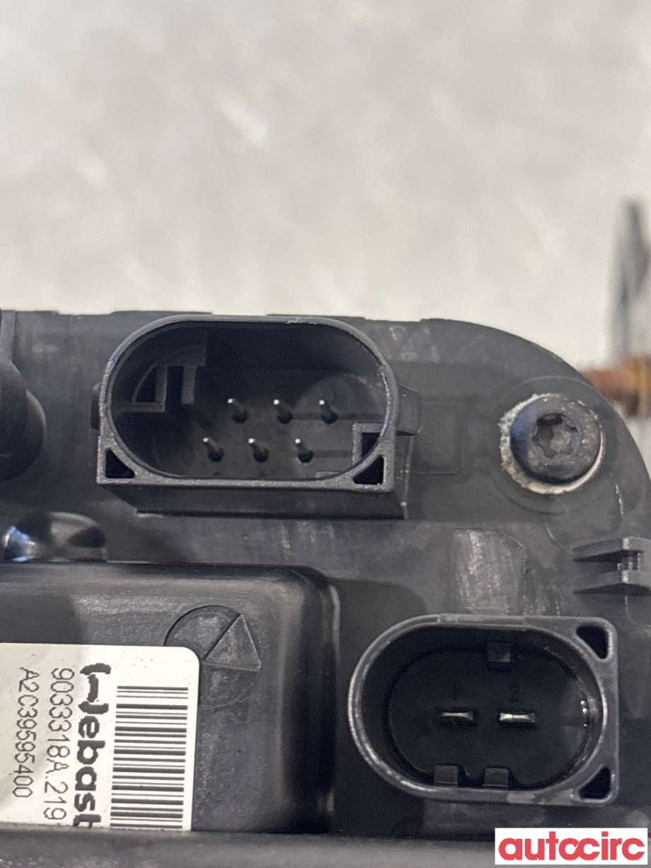 Bensinvarmer til VW Passat 2015-2019 (Fase 1) (B8) (B8) (VOLKSWAGEN|5WA815007D|)