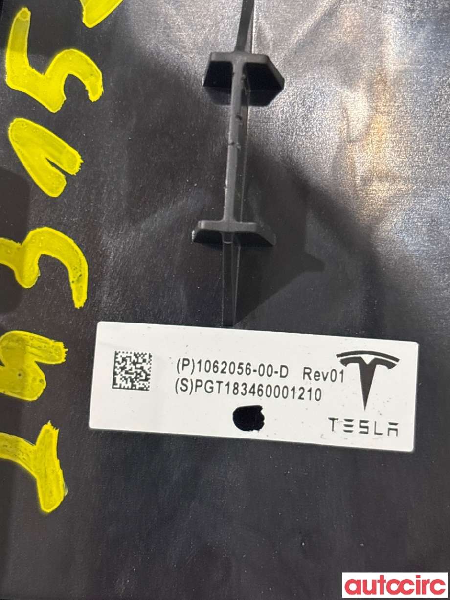 Styreenhet dør venstre foran til Tesla Model X 2016-->> (TESLA|1062056-00-D)