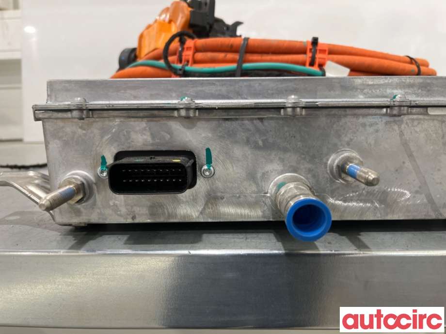 Batterilader (OBC - On Board Charger) til Tesla Model S 2016-2021 (Fase 2)  (TESLA|1035647-01-B||1066510-01-B)