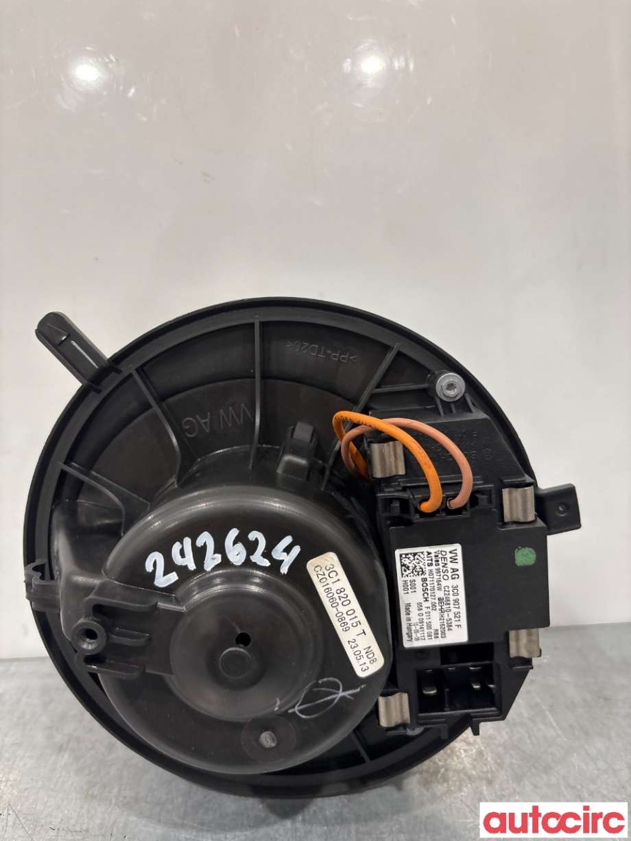 Varmeapparat motor til VW Tiguan 2011-2016 (Type I, Fase 2) (VOLKSWAGEN|1K1820015Q|)