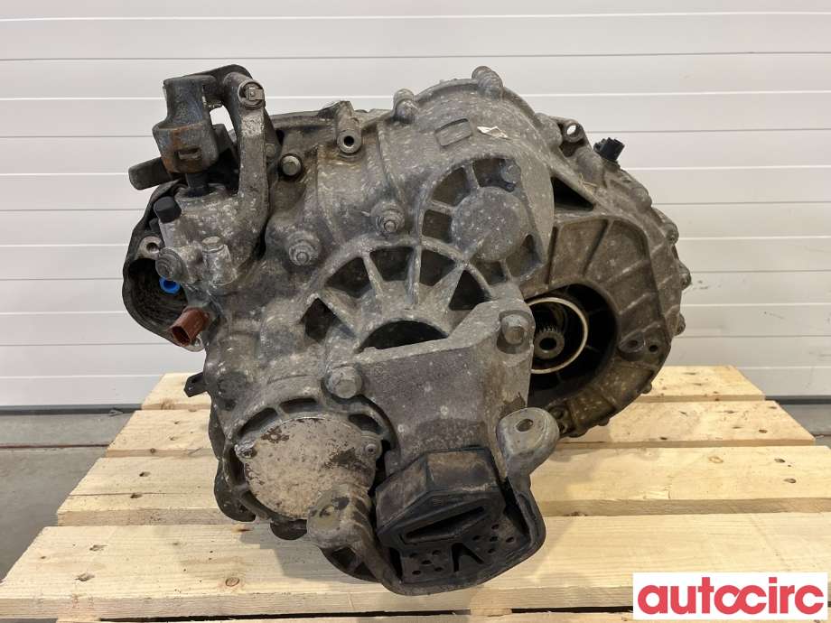 Girkasse manuell 6-trinn til VW Transporter / Caravelle 2009-2015 (Fase 2) (T5) (T5) (VOLKSWAGEN|0A5300015X|KLF)