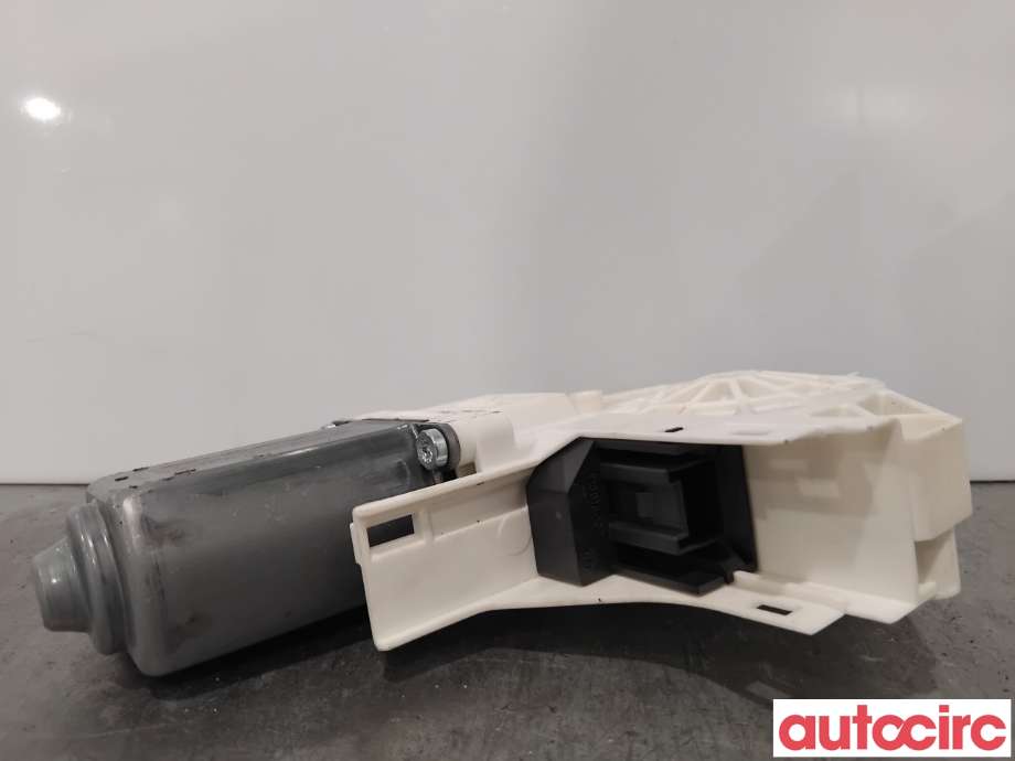 Ruteheis venstre foran til Škoda Superb 2008-2015 (Type II) (SKODA|8K0959801A|1101-965576-200)