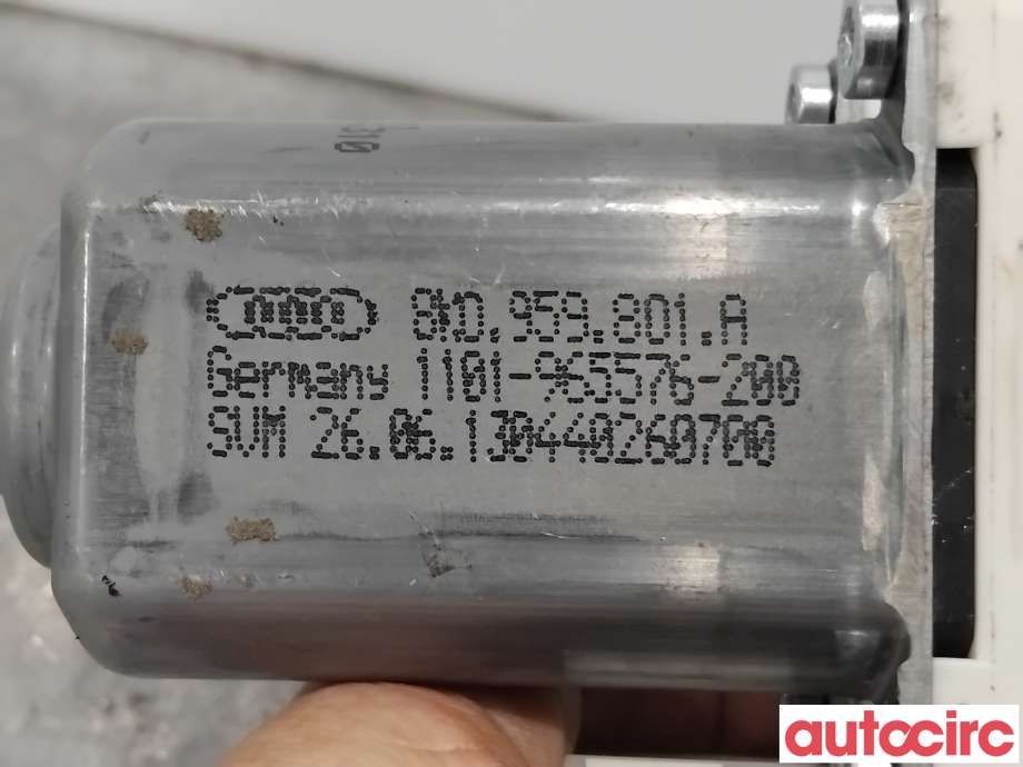 Ruteheis venstre foran til Škoda Superb 2008-2015 (Type II) (SKODA|8K0959801A|1101-965576-200)