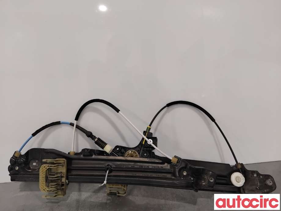 Ruteheis til BMW 5-Serie, 2010-2017 (F10/F11) (F10/F11) (BMW|51337182131)