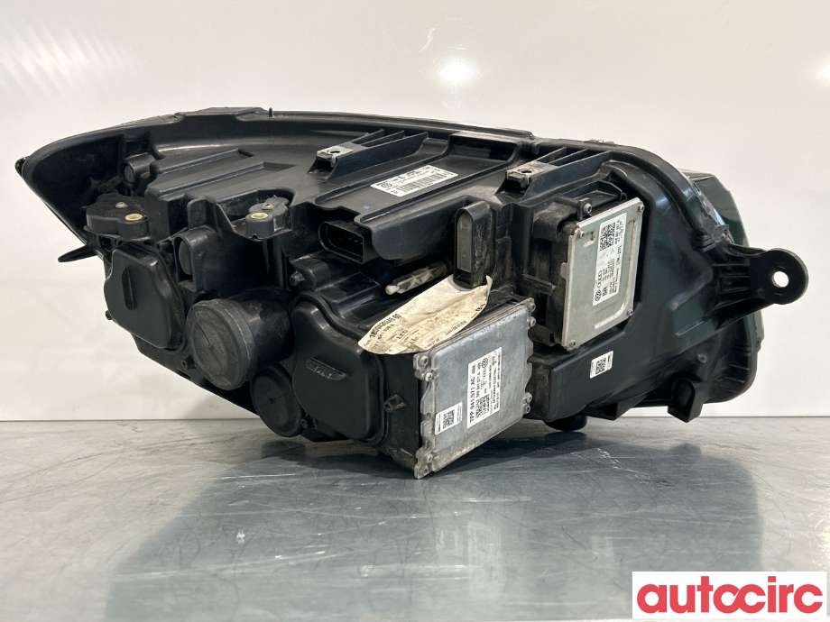 Frontlykt venstre halogen til VW Transporter / Caravelle 2019-->> (T6.1) (T6.1) (VOLKSWAGEN|7E1941773|7E1941035A)