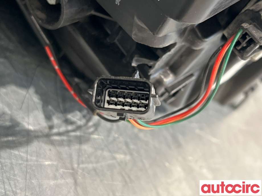 Frontlykt høyre halogen til Nissan Leaf 2011-2017 (Type I)  (NISSAN|260103NL5A|A1M191-0000)