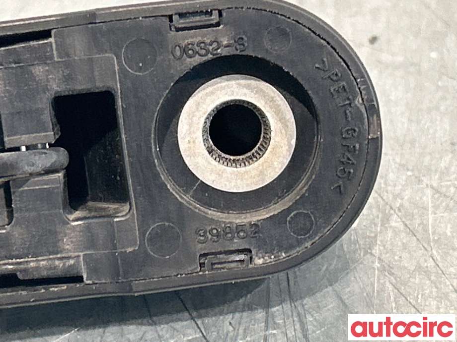 Viskerarm bakrute til Peugeot iOn 2011-2020  (PEUGEOT|6429JV|39852)
