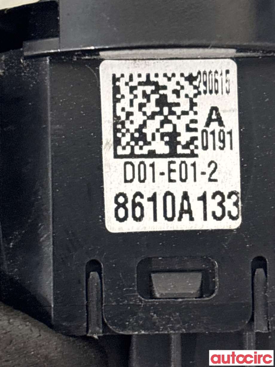 Bryter start/stopp til Mitsubishi Outlander 2015-->> (Type III, Fase 2)  (MITSUBISHI|8610A133|)