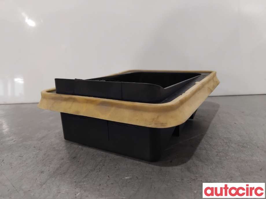 Diverse deler til Peugeot 308 2013-2021 (Type II)  (PEUGEOT|8529FZ|)