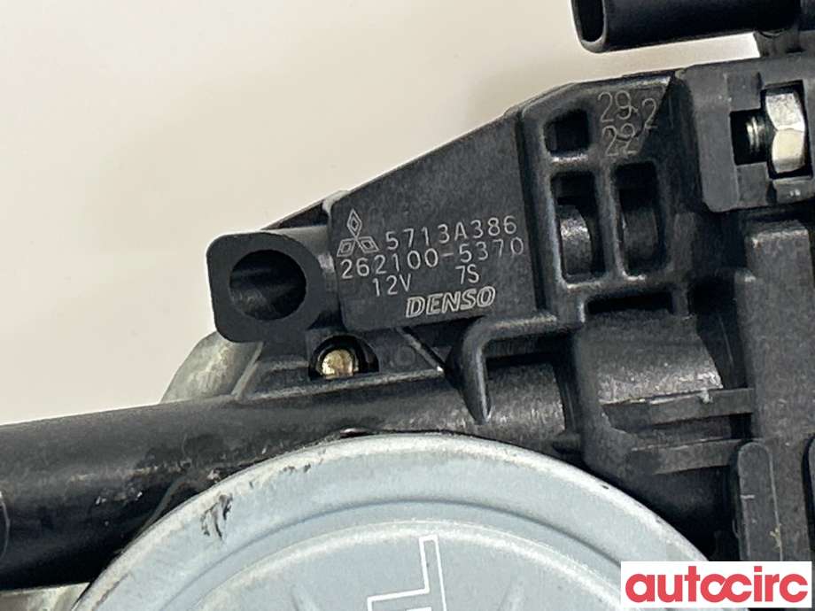 Ruteheis høyre foran til Mitsubishi Outlander 2015-->> (Type III, Fase 2)  (MITSUBISHI|5713A386|262100-5370)