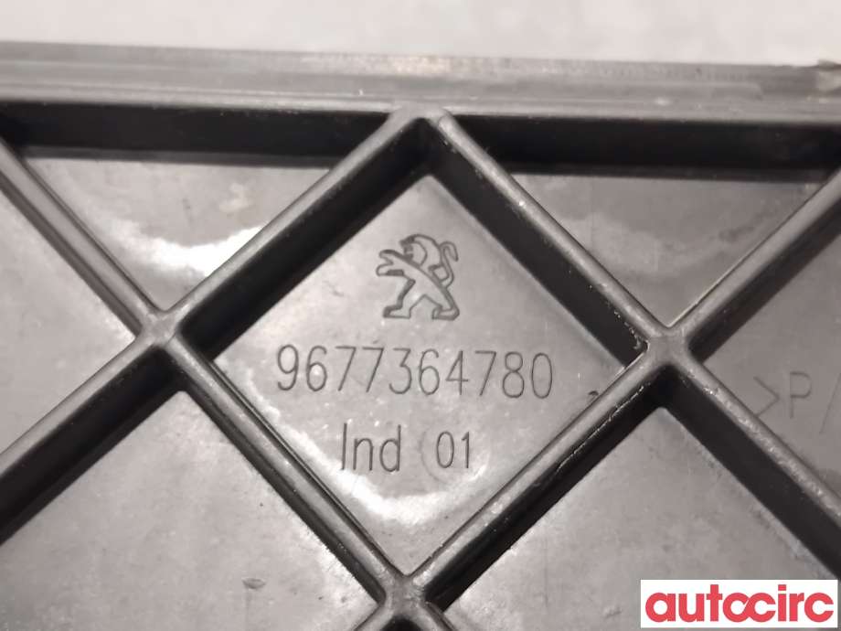Diverse deler til Peugeot 308 2013-2021 (Type II)  (PEUGEOT|9677364780|)