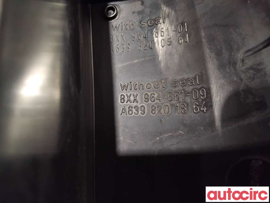 Refleksplate til Mercedes Vito/Viano 2010-2014 (Fase 2) (W639) (W639) (MERCEDES|A6398201864|)