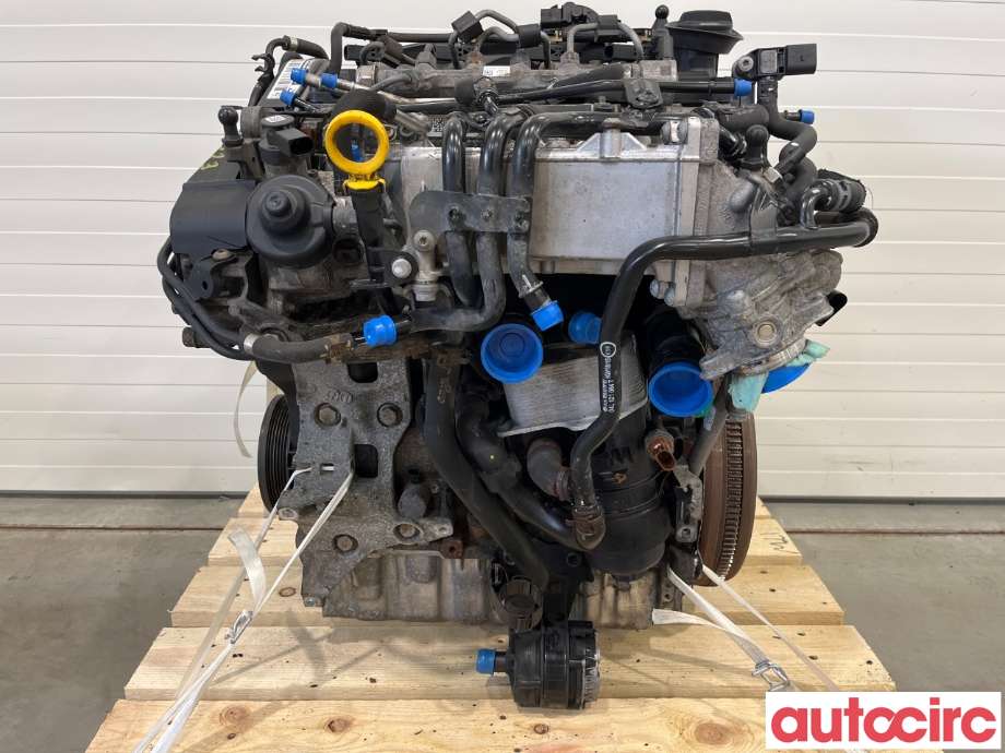 Motor diesel til VW Passat 2015-2019 (Fase 1) (B8) (B8) (VOLKSWAGEN|04L100090M|DFCA|04L100036L)
