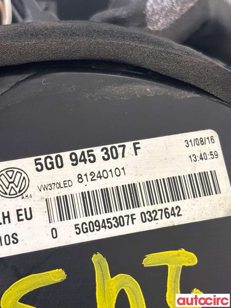 Baklykt venstre indre til VW e-Golf 2014-2017 (Fase 1) (VOLKSWAGEN|5G0945307F|)