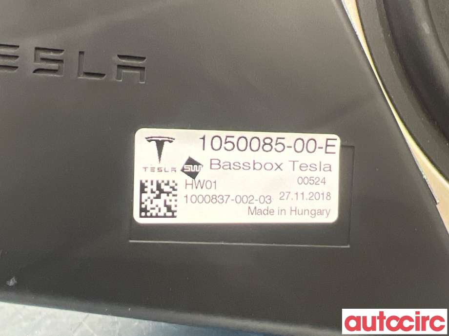 Bilstereo høyttaler til Tesla Model X 2016-->>  (TESLA|1050085-00-E|105008500E)