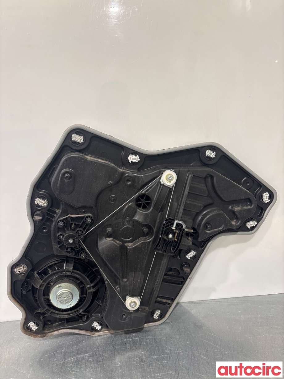 Ruteheis til Ford Fiesta 2017-->> (Type VII) (FORD|257030||H1BB-A27001-AF)