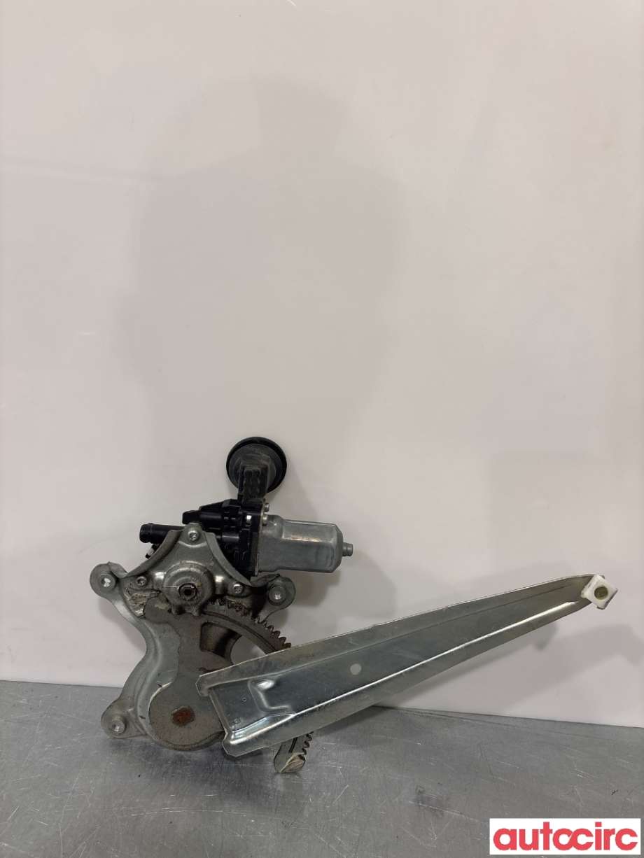 Ruteheis høyre bak til Toyota Land Cruiser 120 2002-2009  (TOYOTA|8572058010|062040-1770|85720-58010)