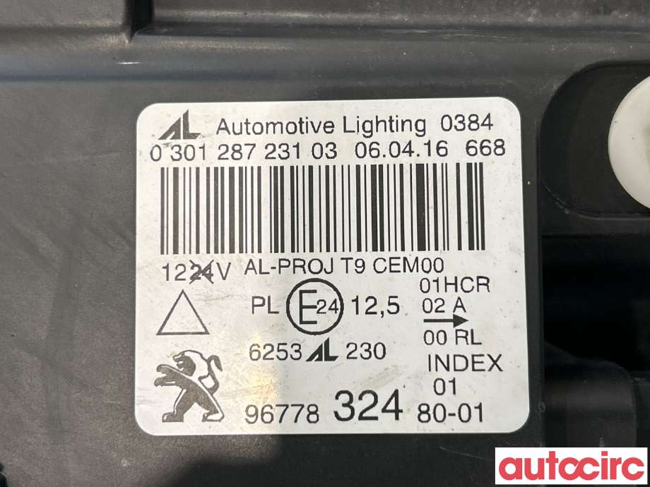 Frontlykt venstre halogen til Peugeot 308 2013-2021 (Type II)  (PEUGEOT|1618000380|9677832480|9677832480-01)