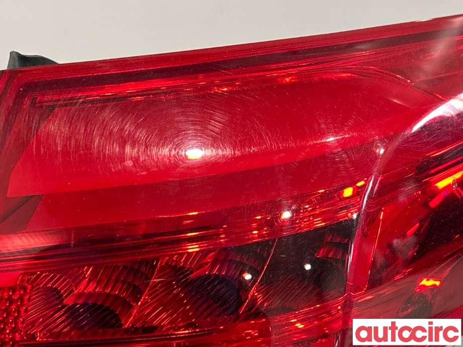 Baklykt høyre til Peugeot 308 2013-2021 (Type II)  (PEUGEOT|9678093880)