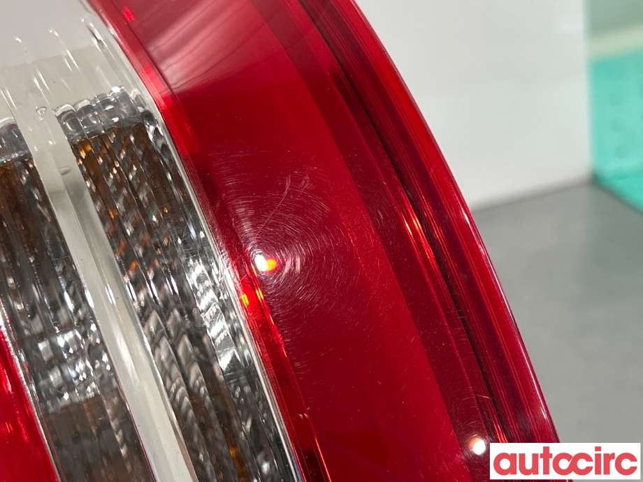 Baklykt høyre til Peugeot 308 2013-2021 (Type II)  (PEUGEOT|9678093880)