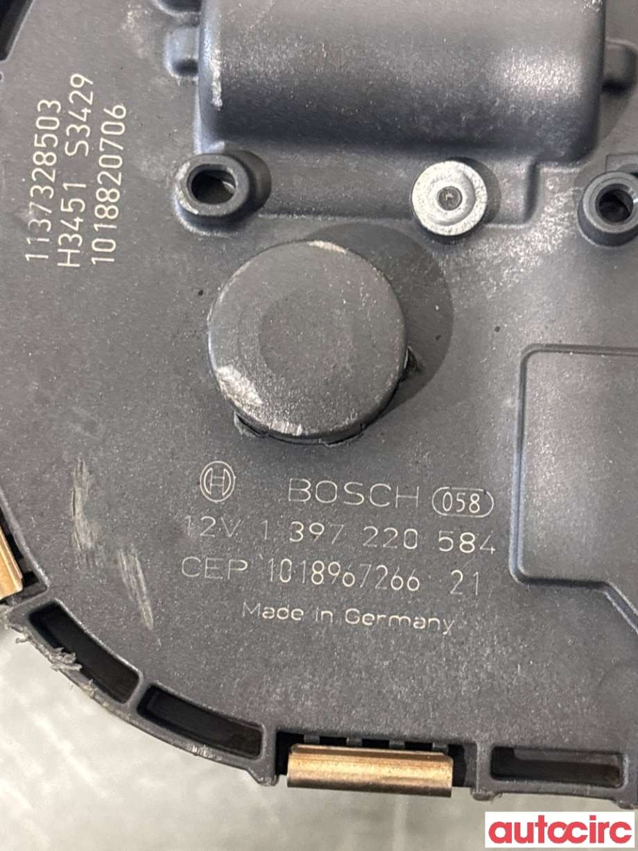 Viskermotor frontrute til Audi A3 2009-2012 (Type II, Fase 2)  (AUDI|8P1955023L|1397220584)