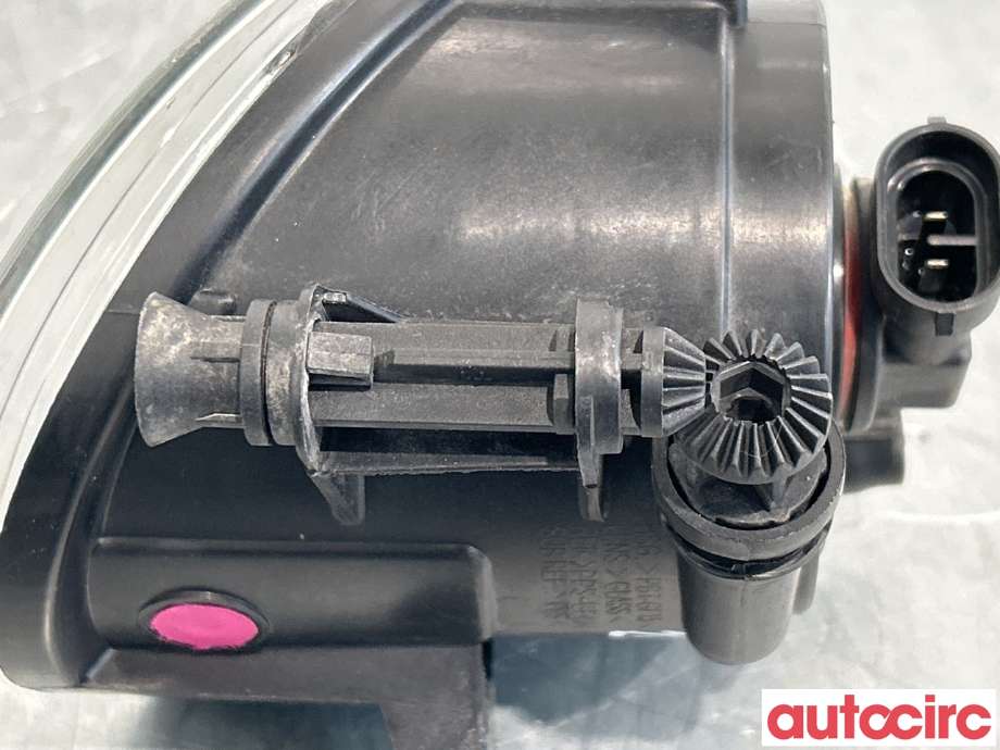 Tåkelykt venstre foran til Audi Q5 2008-2012 (Type I, Fase 1)  (AUDI|8T0941699M|8T0941699B|)